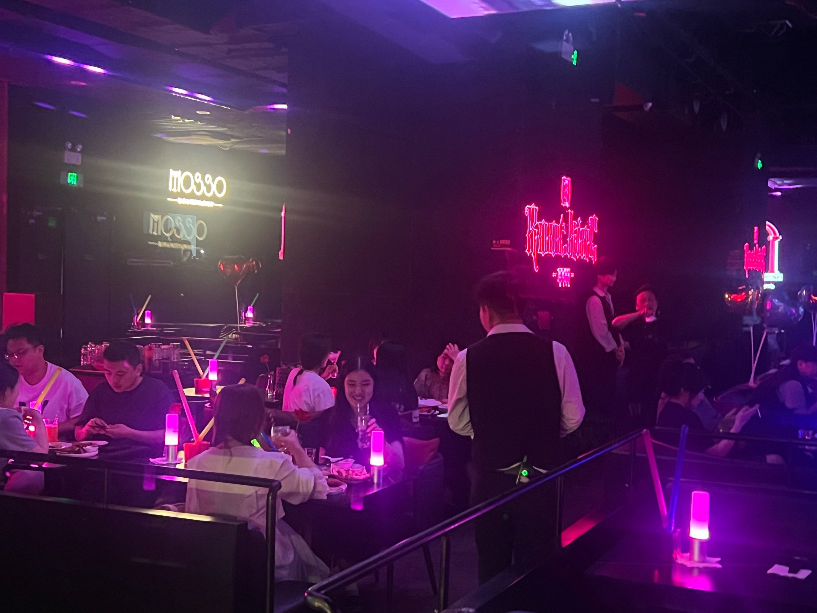 遵义商务ktv全新商务ktv模式解析-绥阳县ktv预定